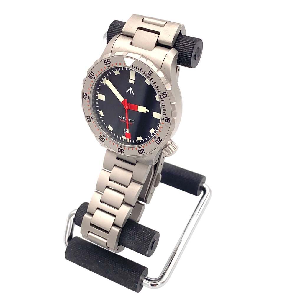 Militado ML20 Automatic Dive Watch 39mm Black Dial Broad Arrow Sapphire WR 200M